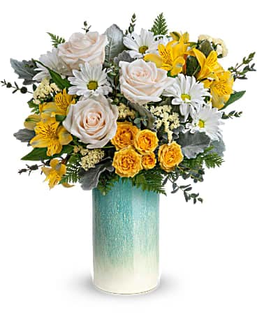 Teleflora's Sunshine Breeze Bouquet Bouquet